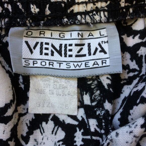 Vintage 90s Venezia Harem Pants 26 Paper Tag Black White Rayon Boho Elastic Wst - Picture 5 of 5
